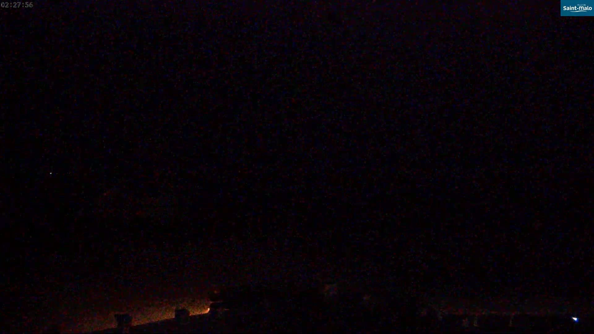 Saint-Malo City & Beach View Skyline Live Cam - Saint-Malo, Ille-et-Vilaine, Bretagne, France