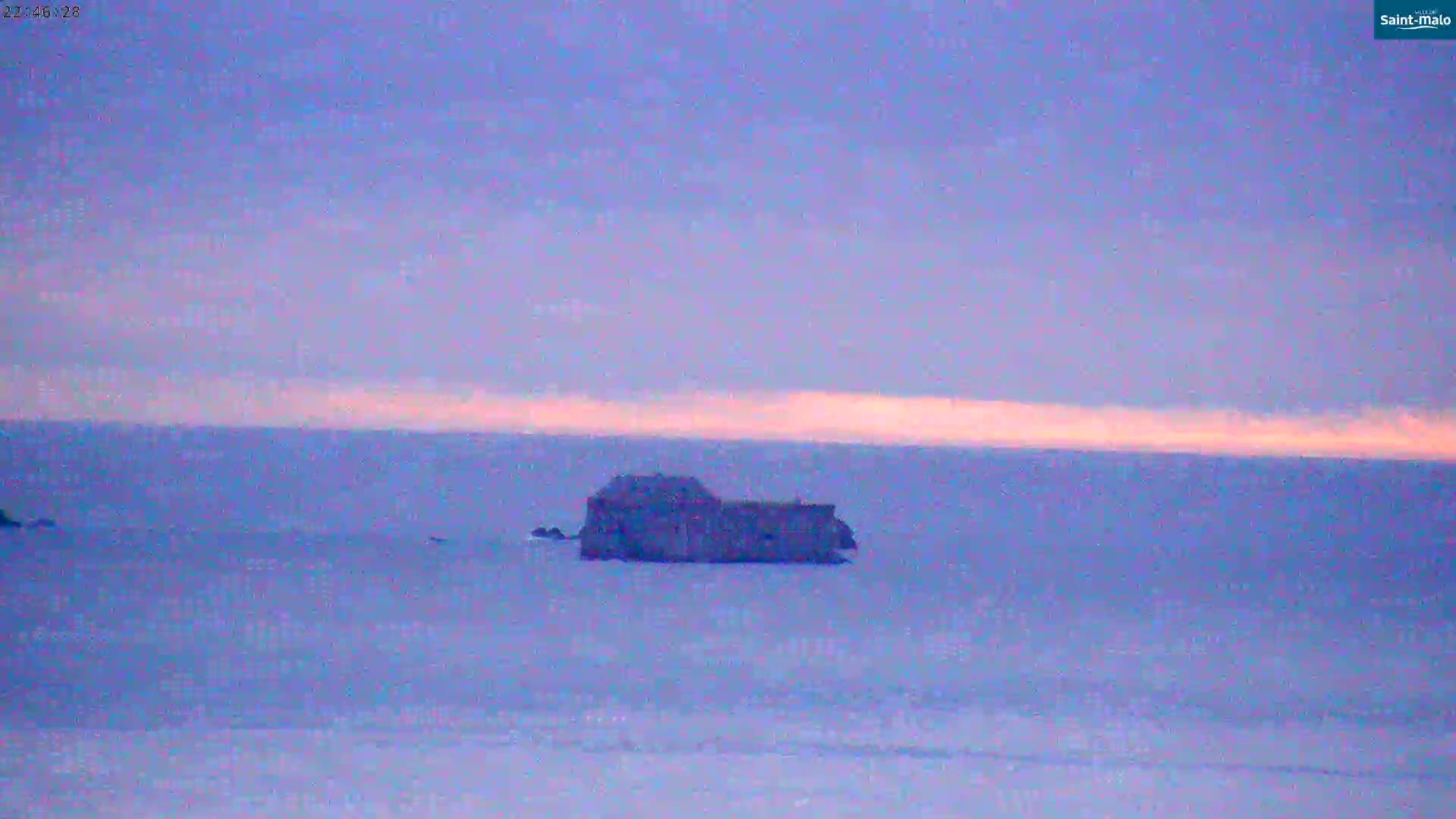 Saint-Malo City & Beach View Skyline Live Cam - Saint-Malo, Ille-et-Vilaine, Bretagne, France
