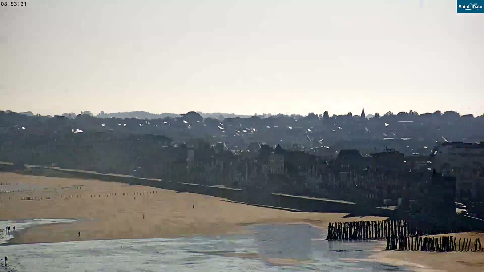 Saint-Malo City & Beach View Skyline Live Cam - Saint-Malo, Ille-et-Vilaine, Bretagne, France