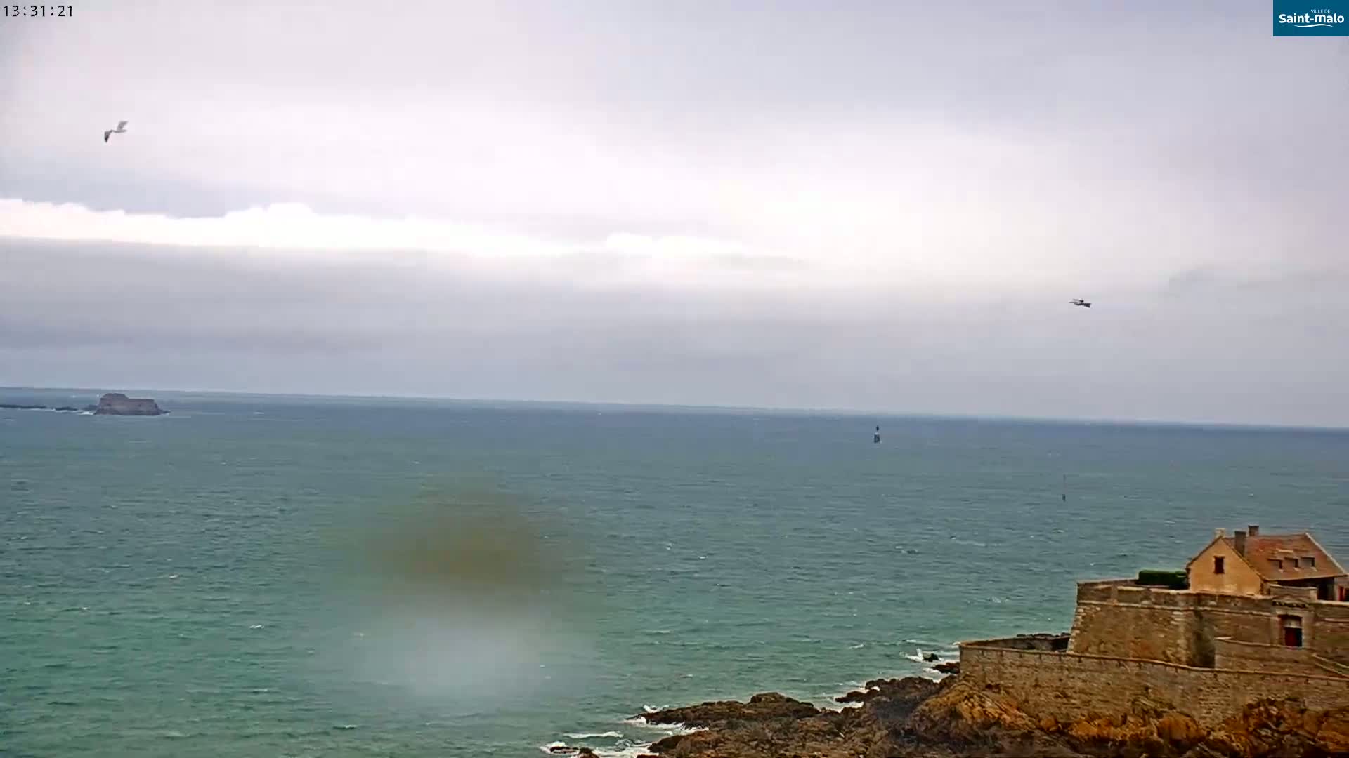 Saint-Malo City & Beach View Skyline Live Cam - Saint-Malo, Ille-et-Vilaine, Bretagne, France