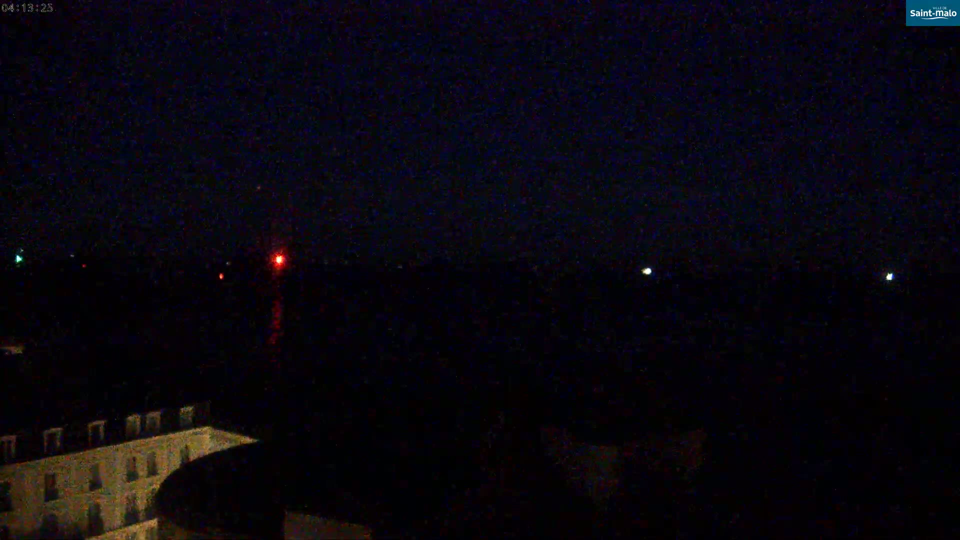Saint-Malo City & Beach View Skyline Live Cam - Saint-Malo, Ille-et-Vilaine, Bretagne, France