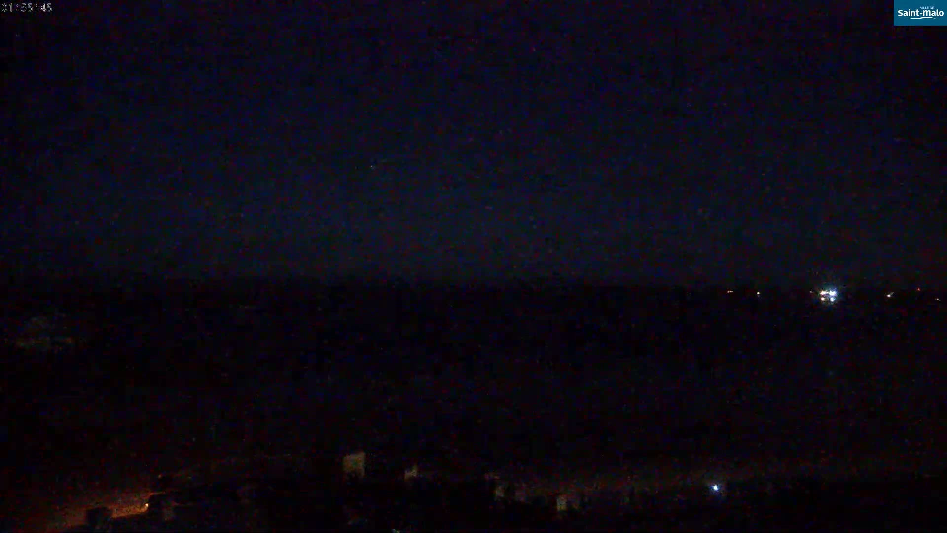 Saint-Malo City & Beach View Skyline Live Cam - Saint-Malo, Ille-et-Vilaine, Bretagne, France