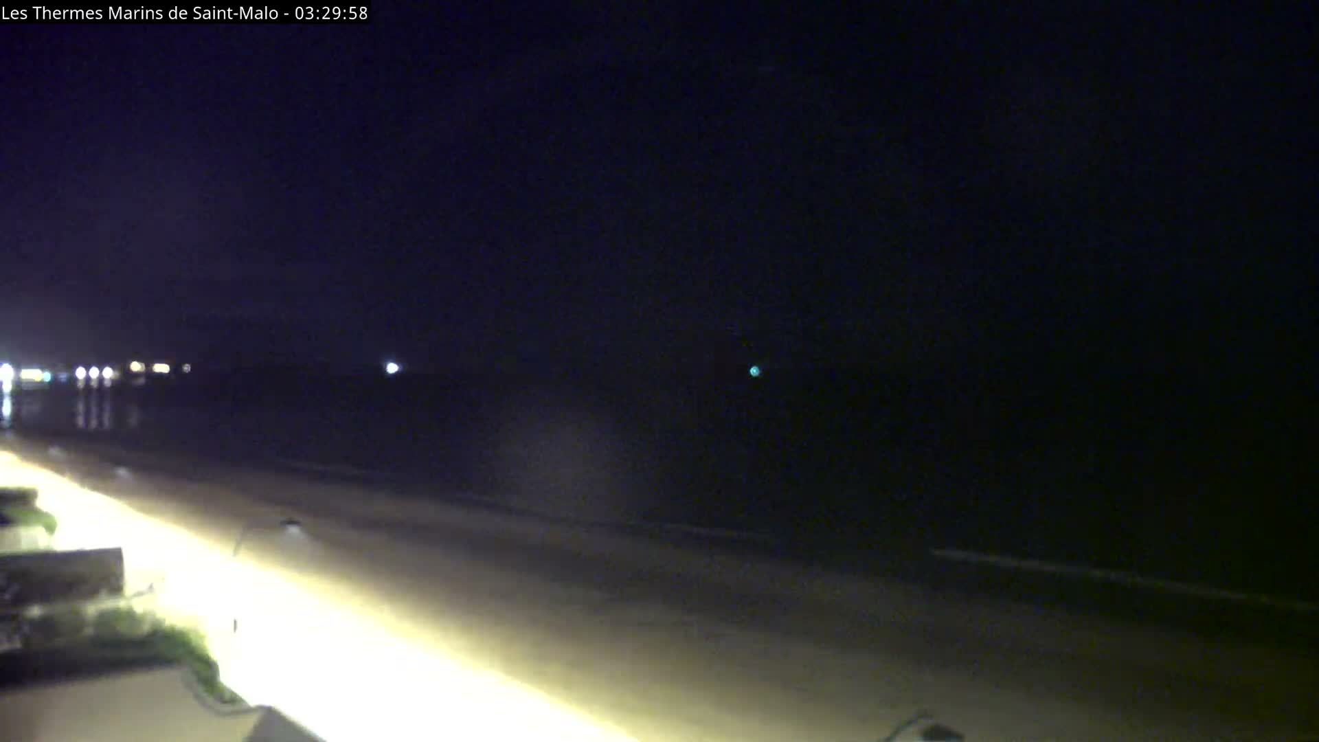 Saint-Malo City & Beach View Skyline Live Cam - Saint-Malo, Ille-et-Vilaine, Bretagne, France