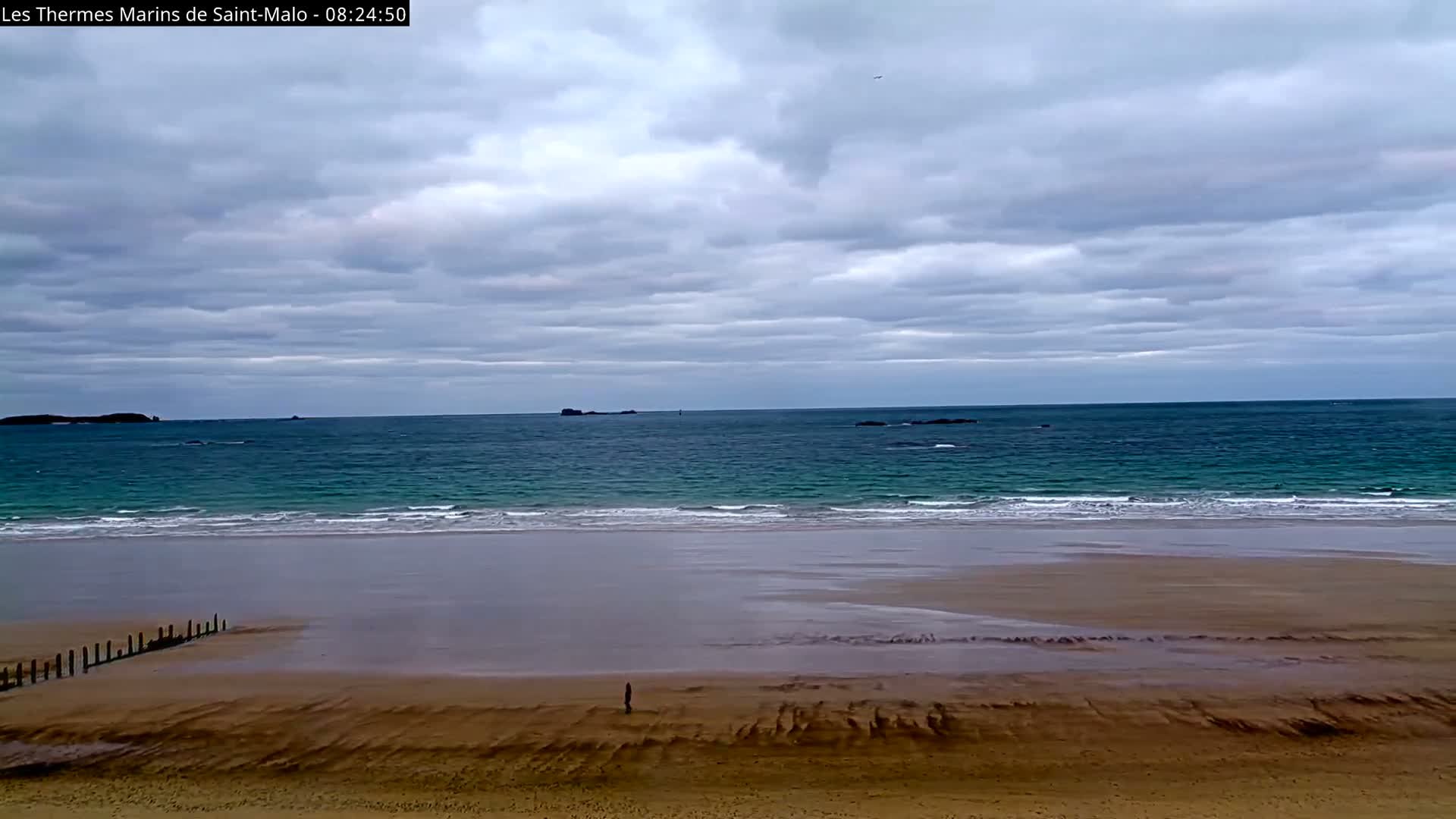 Saint-Malo City & Beach View Skyline Live Cam - Saint-Malo, Ille-et-Vilaine, Bretagne, France