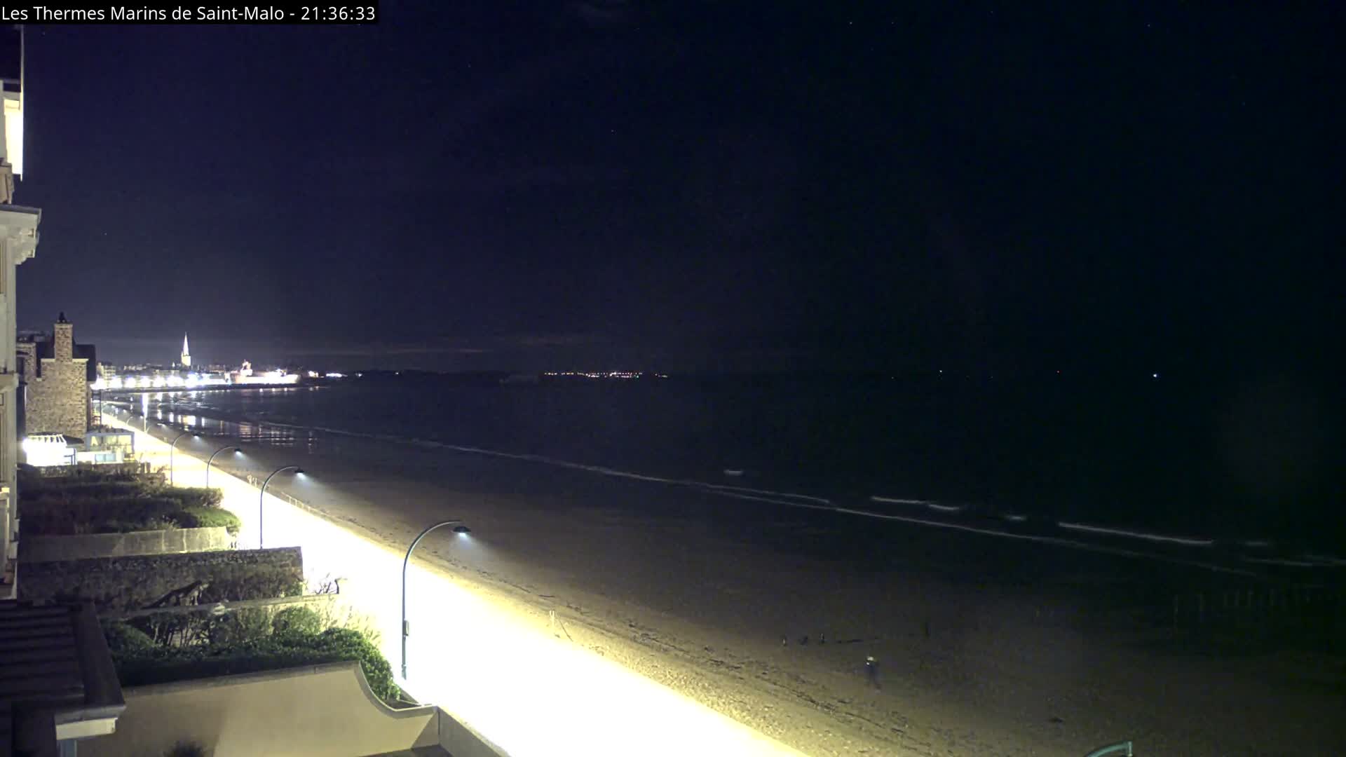 Saint-Malo City & Beach View Skyline Live Cam - Saint-Malo, Ille-et-Vilaine, Bretagne, France