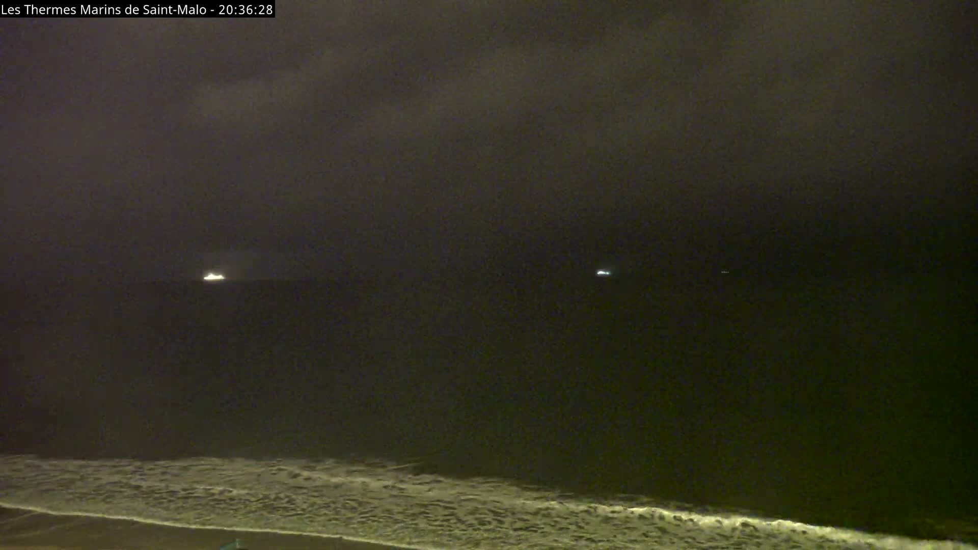 Saint-Malo City & Beach View Skyline Live Cam - Saint-Malo, Ille-et-Vilaine, Bretagne, France