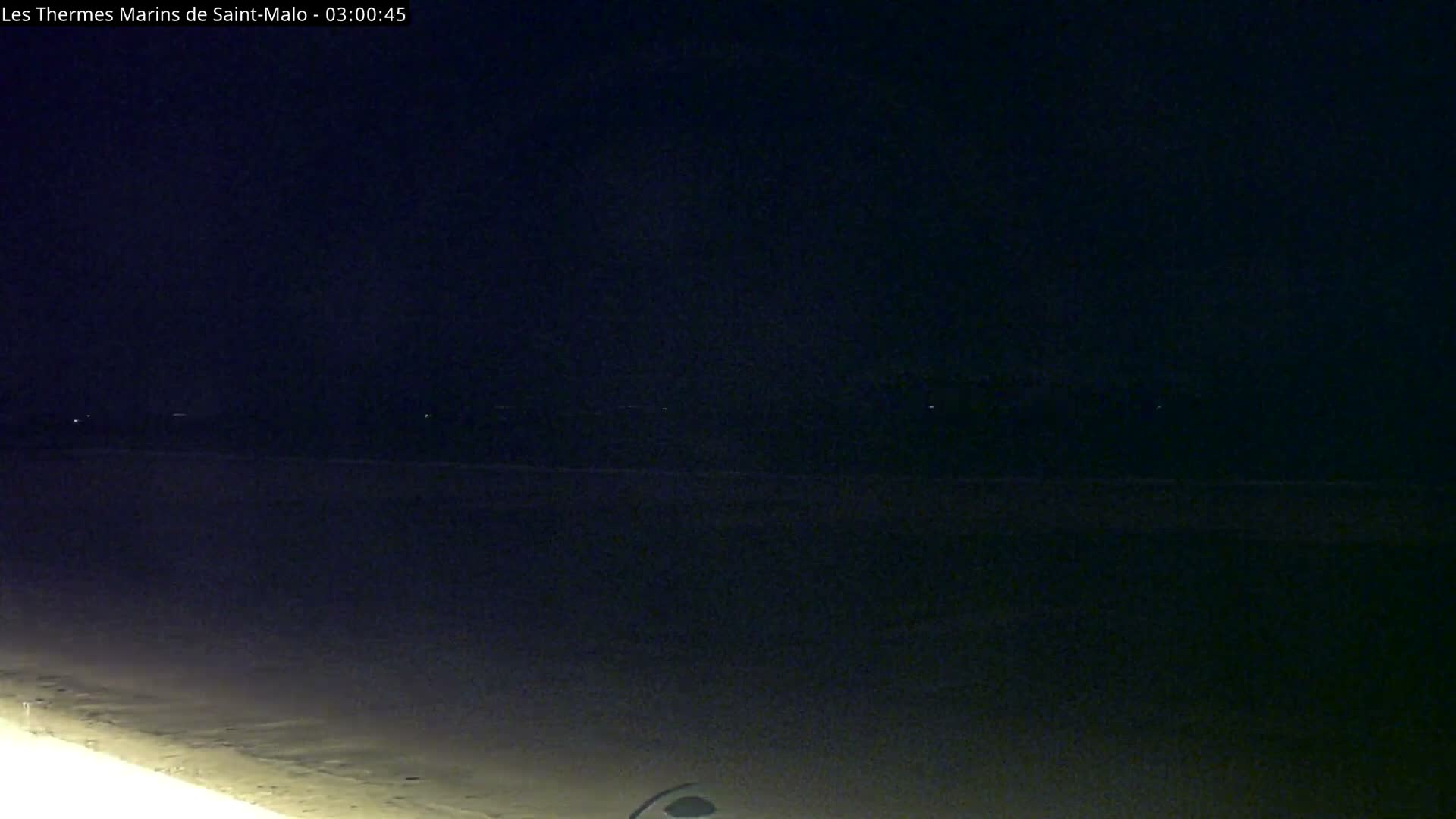 Saint-Malo City & Beach View Skyline Live Cam - Saint-Malo, Ille-et-Vilaine, Bretagne, France