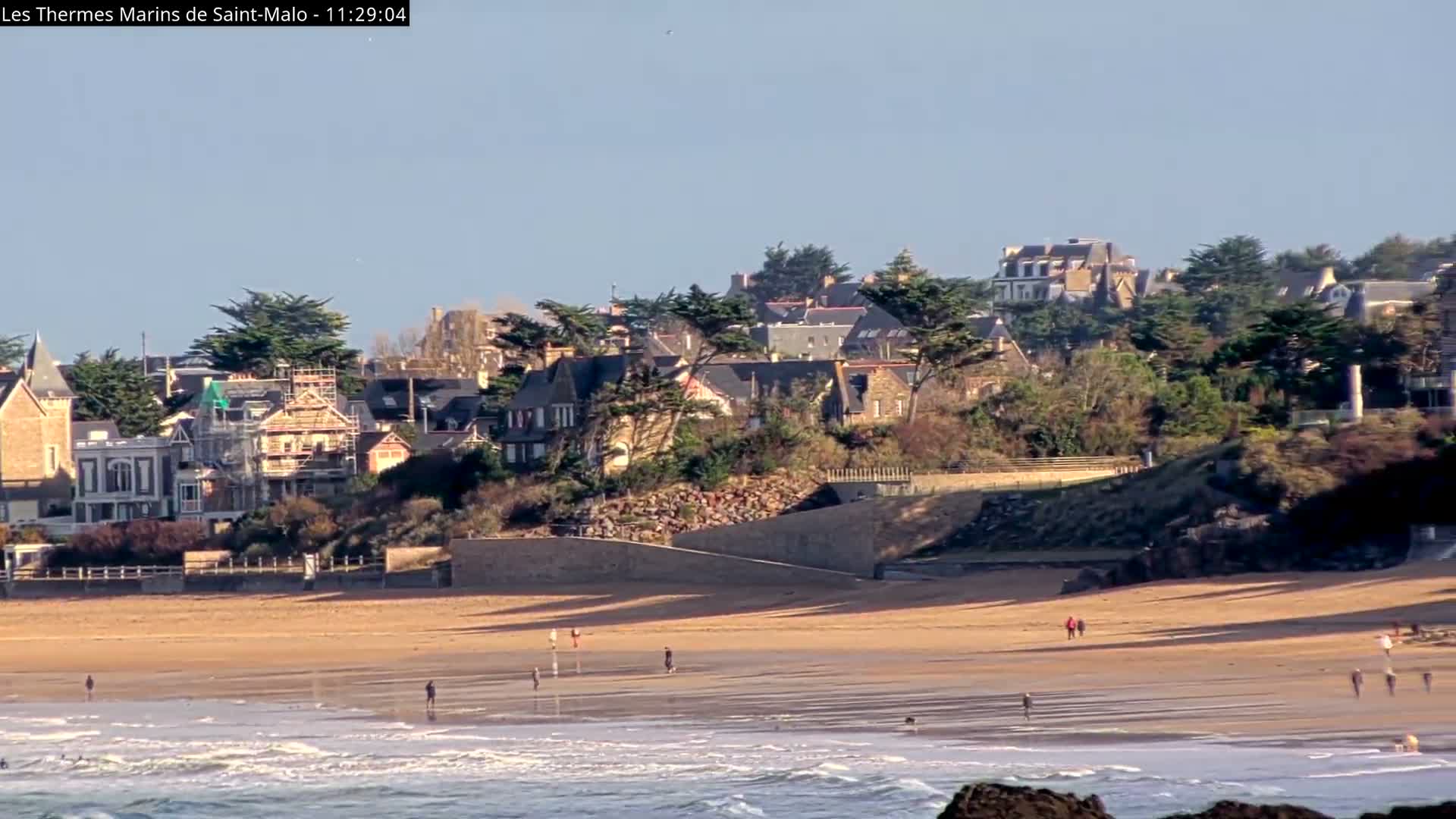 Saint-Malo City & Beach View Skyline Live Cam - Saint-Malo, Ille-et-Vilaine, Bretagne, France