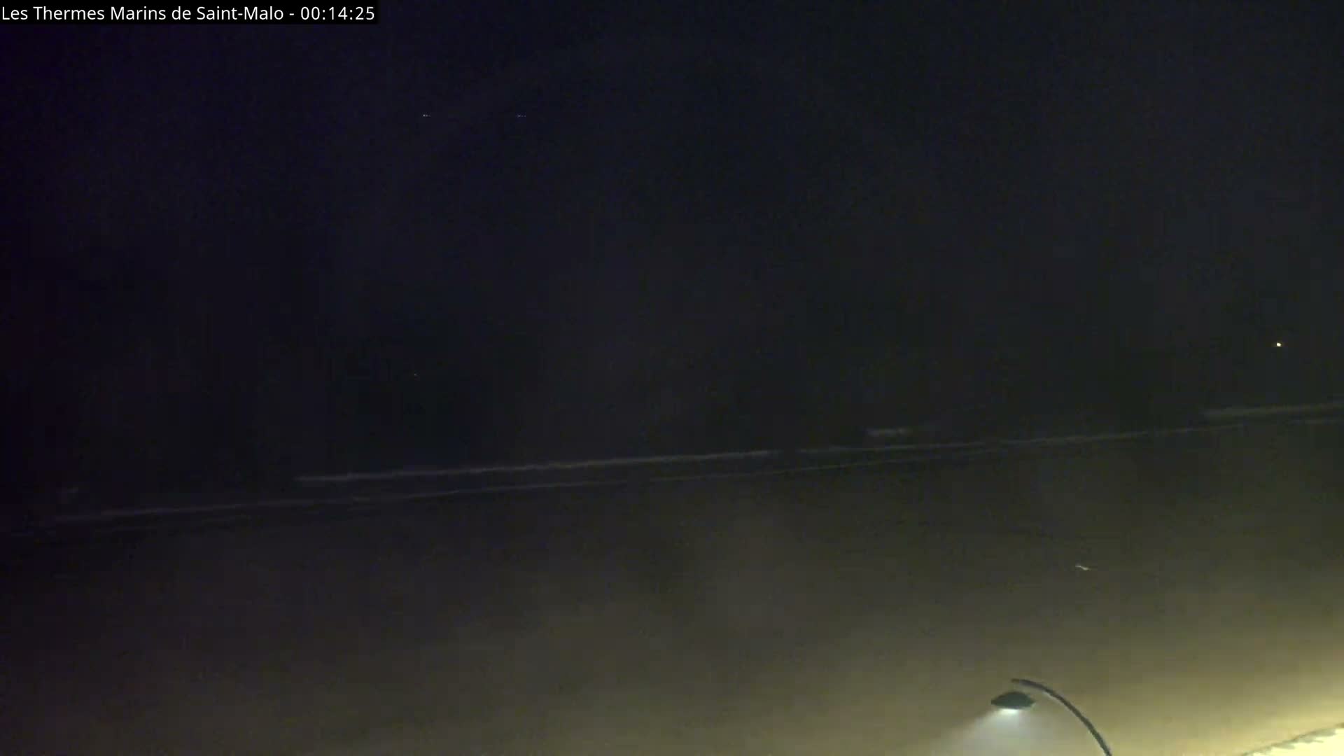 Saint-Malo City & Beach View Skyline Live Cam - Saint-Malo, Ille-et-Vilaine, Bretagne, France