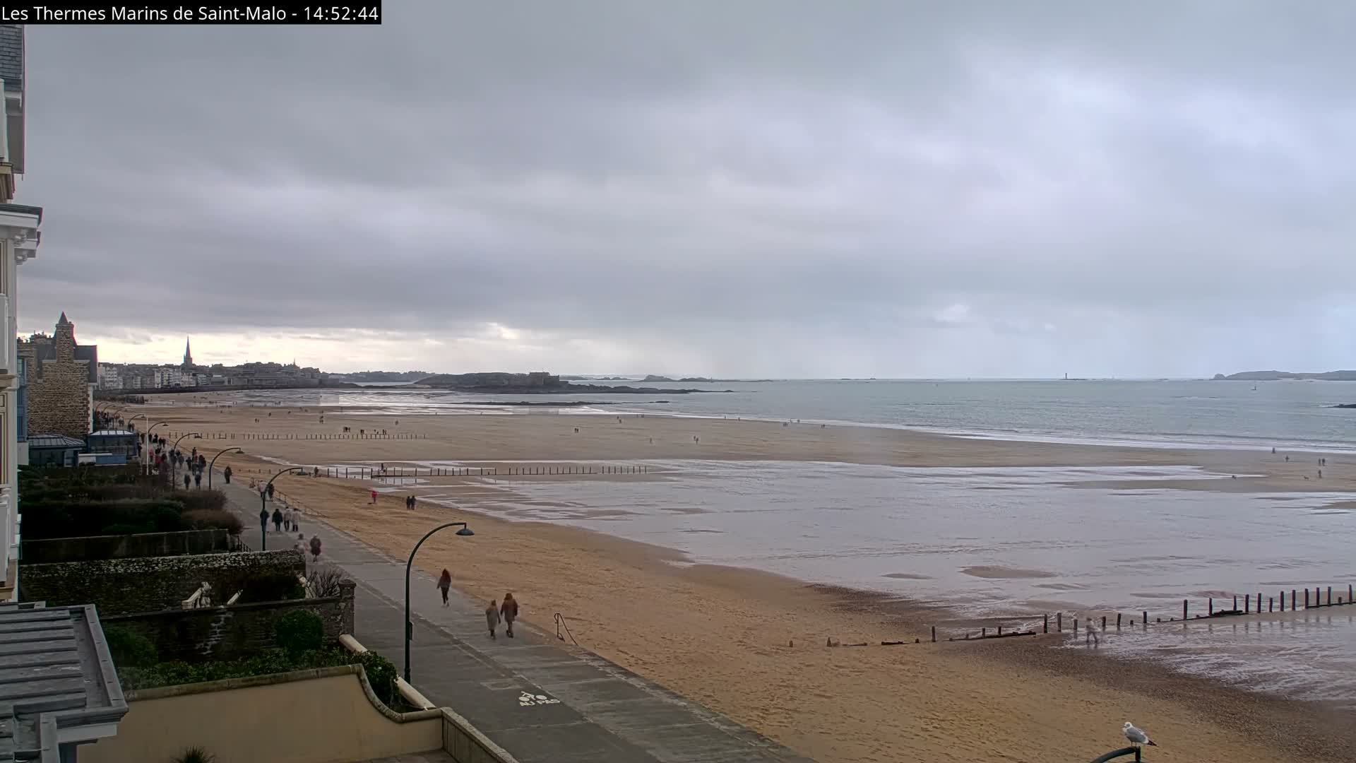 Saint-Malo City & Beach View Skyline Live Cam - Saint-Malo, Ille-et-Vilaine, Bretagne, France