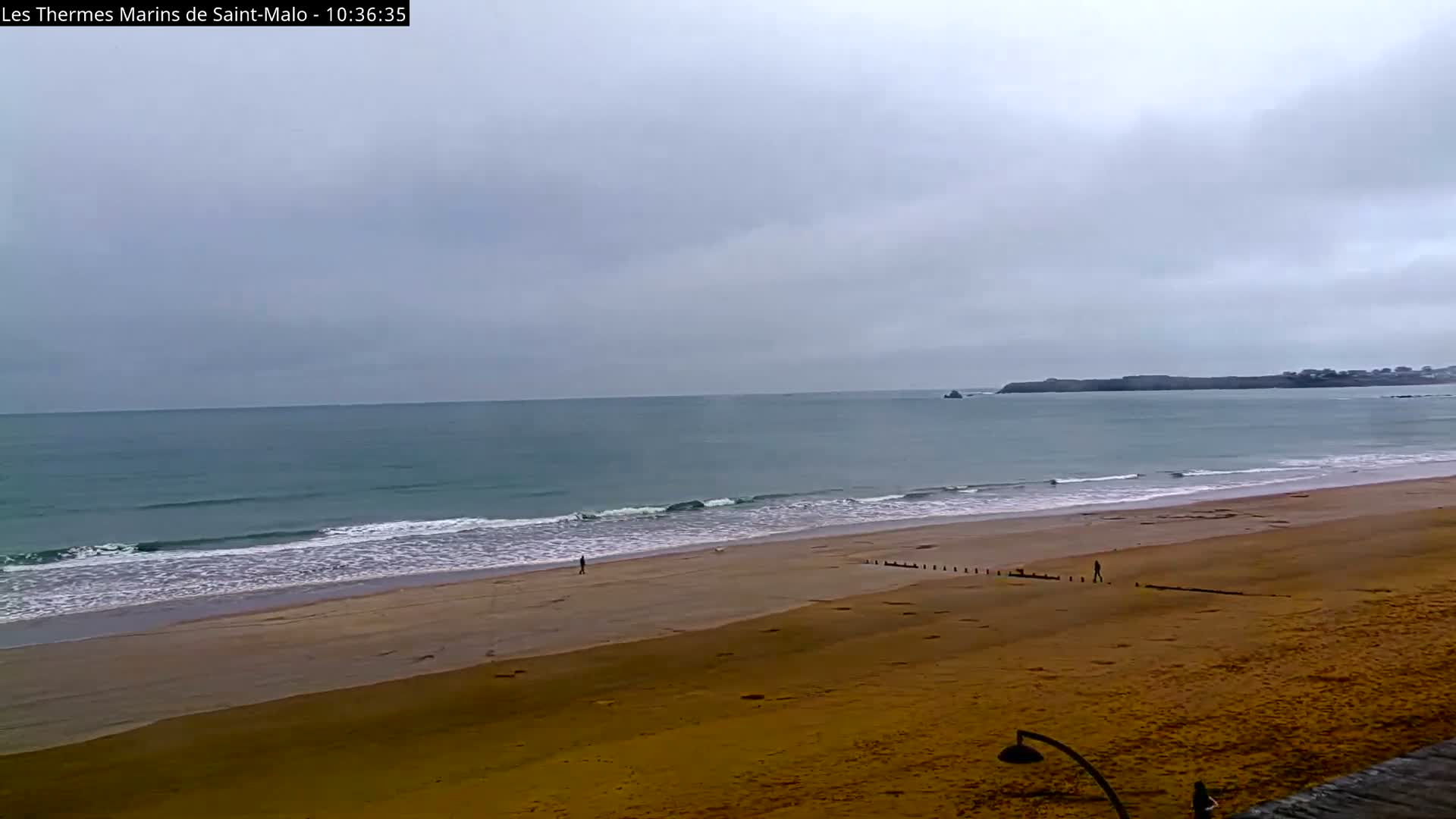 Saint-Malo City & Beach View Skyline Live Cam - Saint-Malo, Ille-et-Vilaine, Bretagne, France