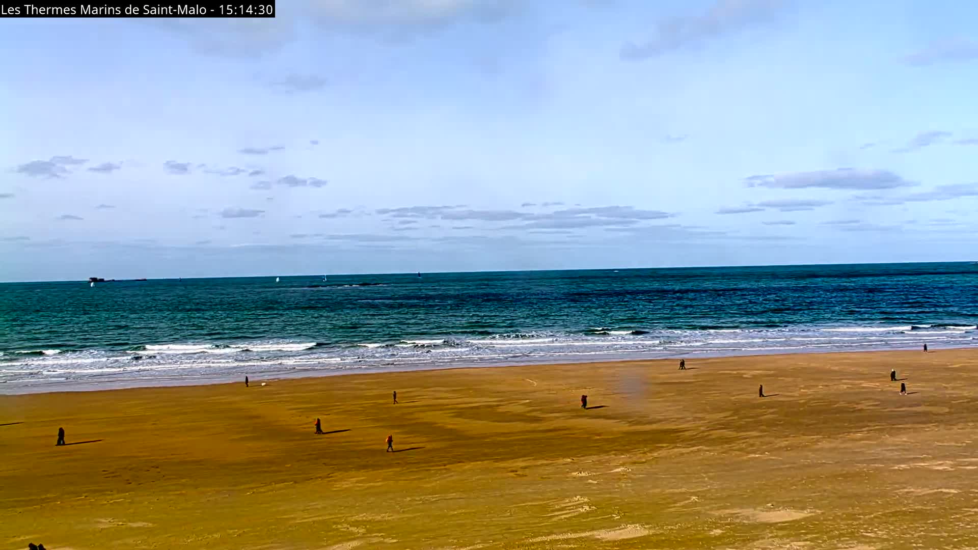 Saint-Malo City & Beach View Skyline Live Cam - Saint-Malo, Ille-et-Vilaine, Bretagne, France
