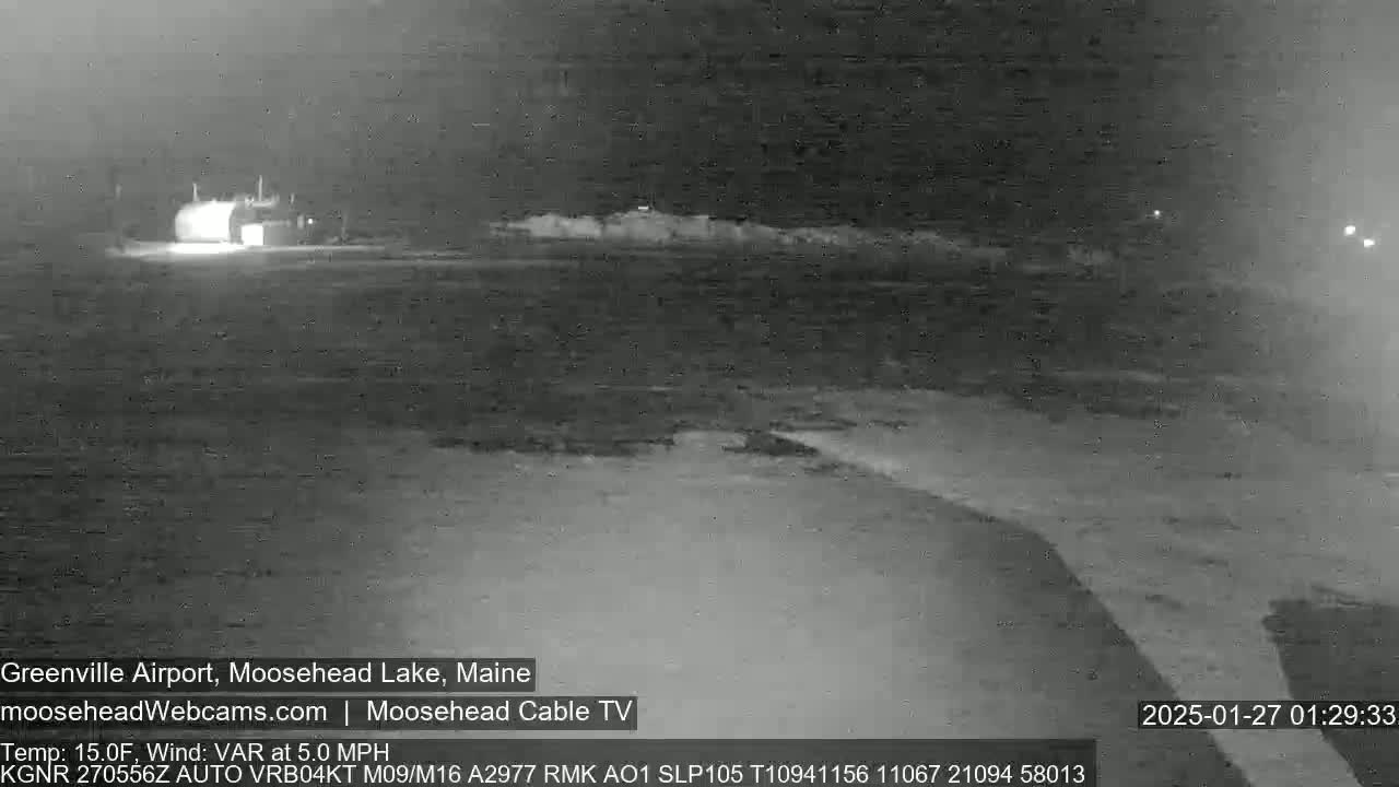 Greenville Municipility Airport, Live Cam, Maine at Moosehead Lake 
