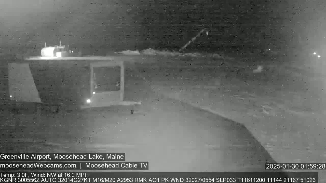 Greenville Municipility Airport, Live Cam, Maine at Moosehead Lake 
