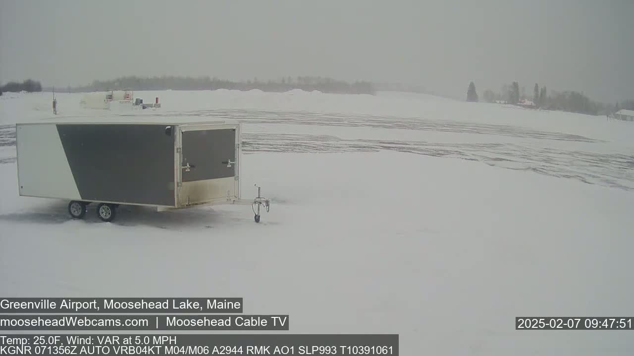 Greenville Municipility Airport, Live Cam, Maine at Moosehead Lake 