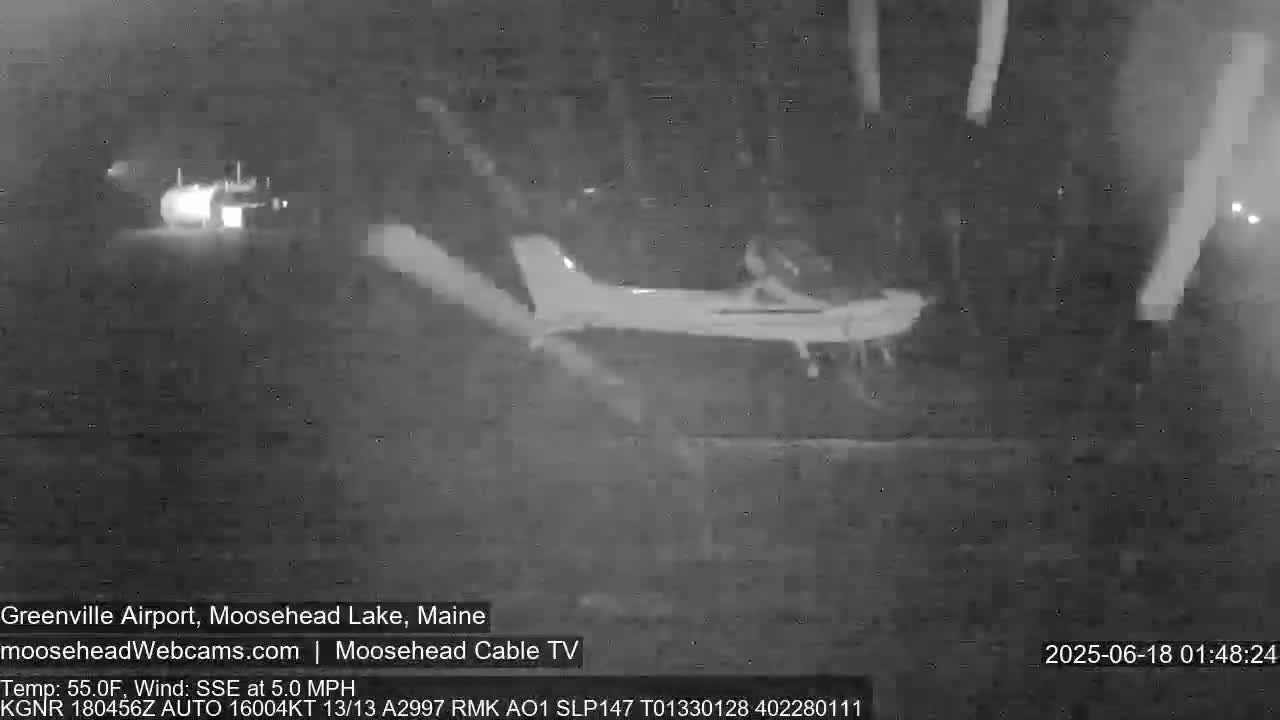 Greenville Municipal  Airport  Live Cam 3B1 - Greenville, Piscataquis, Maine, USA