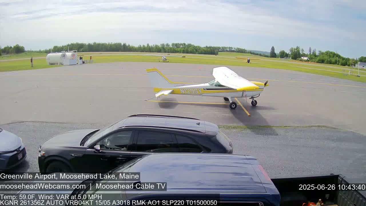 Greenville Municipal  Airport  Live Cam 3B1 - Greenville, Piscataquis, Maine, USA