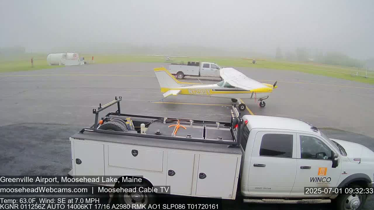 Greenville Municipal  Airport  Live Cam 3B1 - Greenville, Piscataquis, Maine, USA