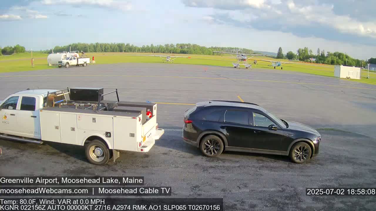 Greenville Municipal  Airport  Live Cam 3B1 - Greenville, Piscataquis, Maine, USA