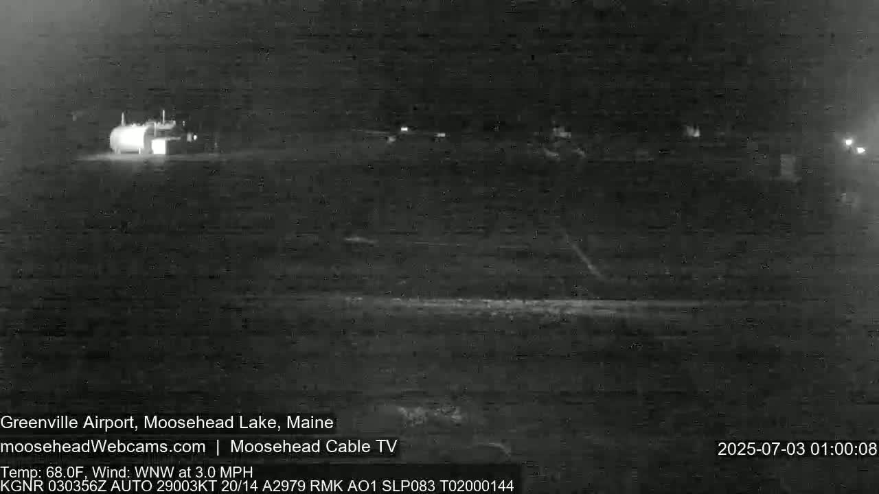 Greenville Municipal  Airport  Live Cam 3B1 - Greenville, Piscataquis, Maine, USA