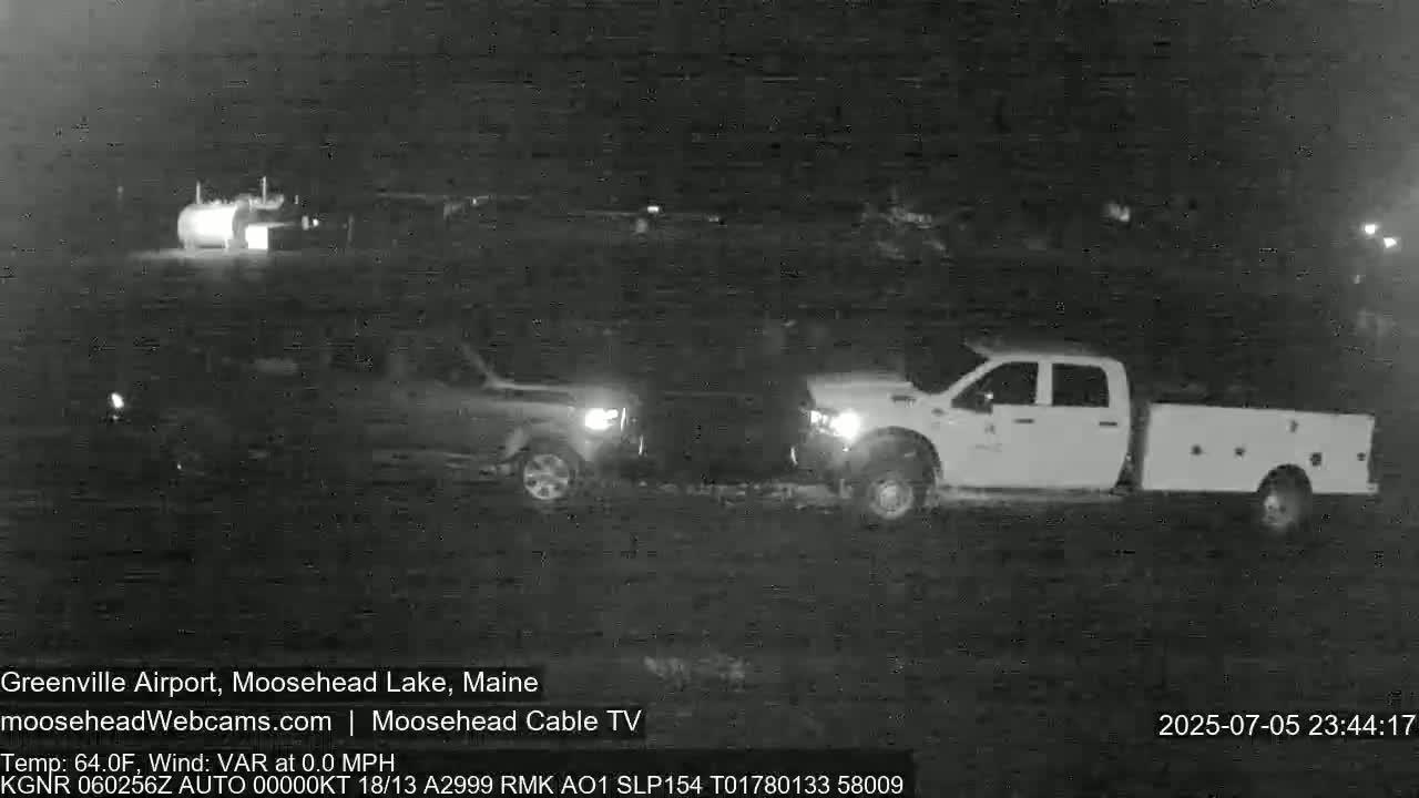 Greenville Municipal  Airport  Live Cam 3B1 - Greenville, Piscataquis, Maine, USA