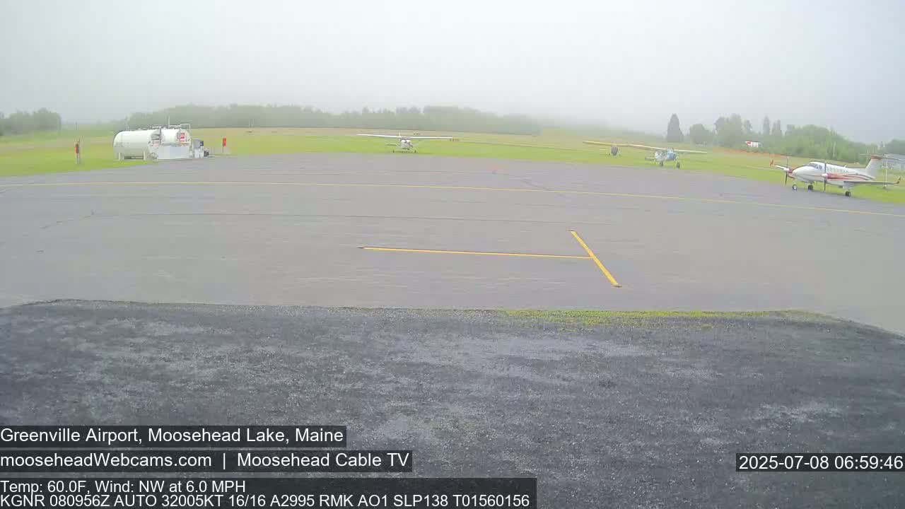 Greenville Municipal  Airport  Live Cam 3B1 - Greenville, Piscataquis, Maine, USA