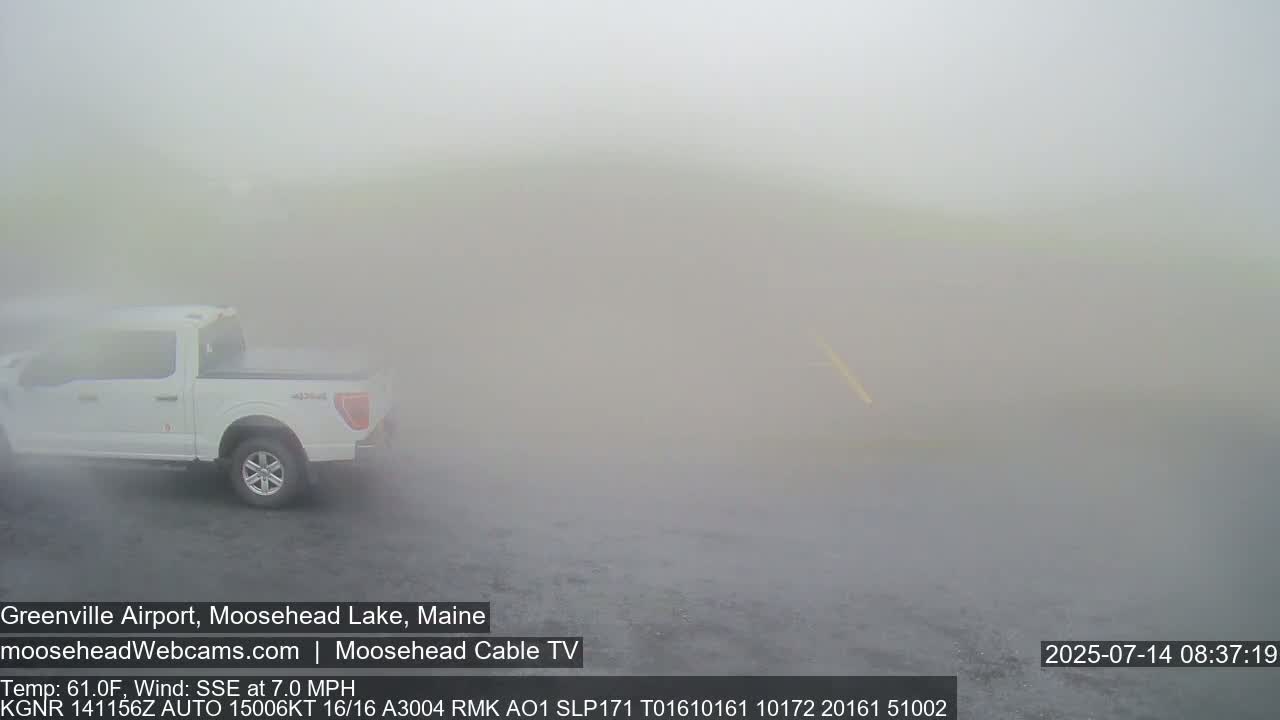 Greenville Municipal  Airport  Live Cam 3B1 - Greenville, Piscataquis, Maine, USA