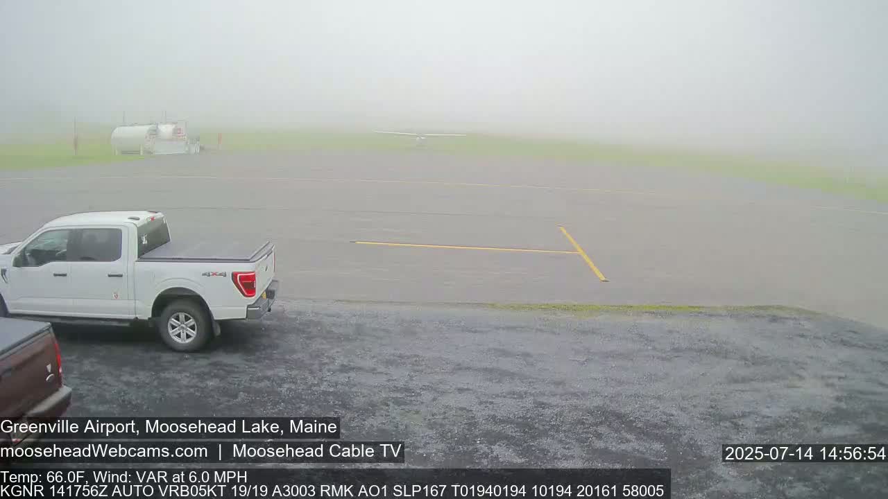 Greenville Municipal  Airport  Live Cam 3B1 - Greenville, Piscataquis, Maine, USA