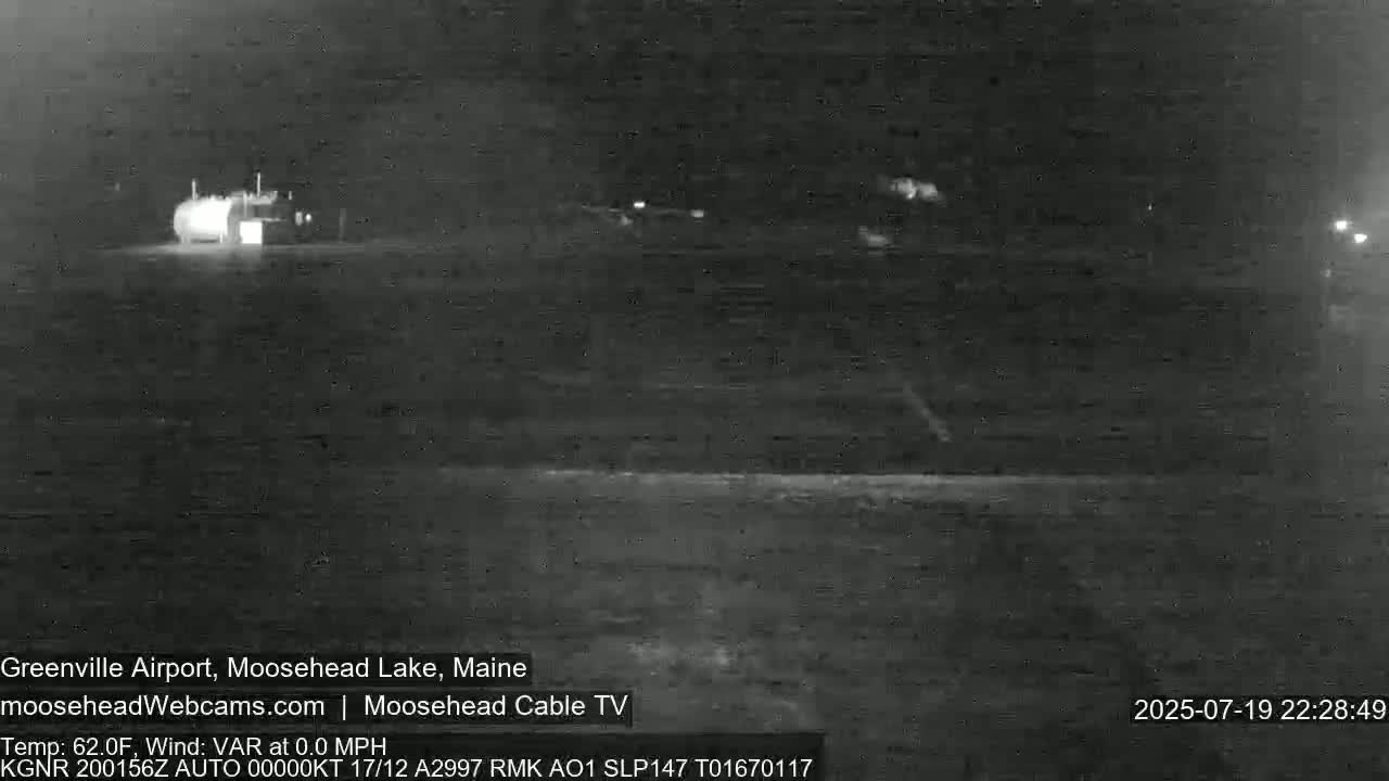 Greenville Municipal  Airport  Live Cam 3B1 - Greenville, Piscataquis, Maine, USA