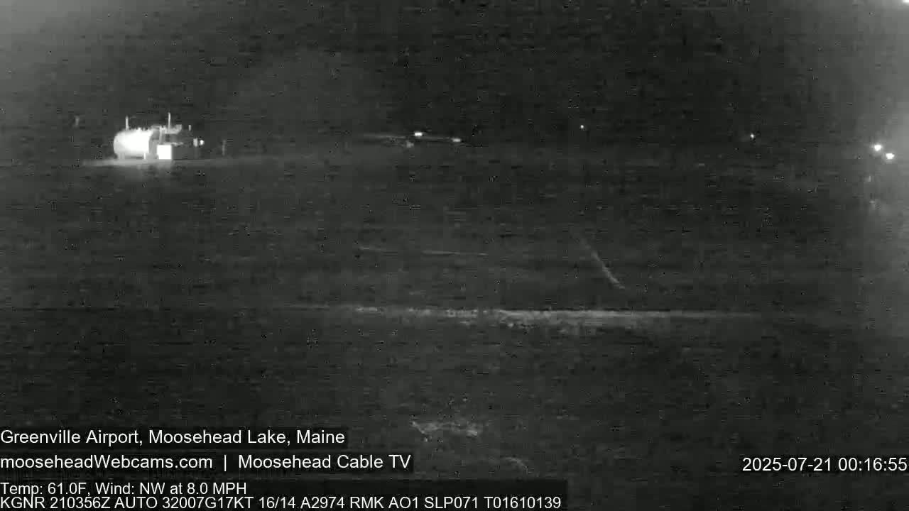 Greenville Municipal  Airport  Live Cam 3B1 - Greenville, Piscataquis, Maine, USA