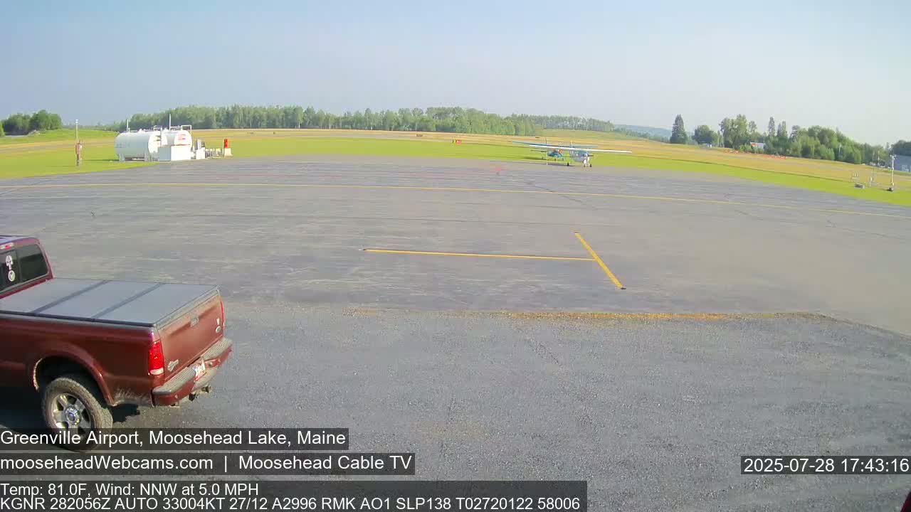 Greenville Municipal  Airport  Live Cam 3B1 - Greenville, Piscataquis, Maine, USA