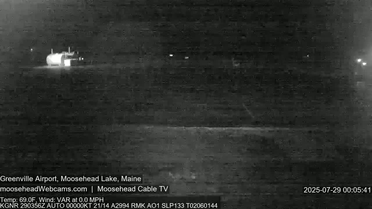 Greenville Municipal  Airport  Live Cam 3B1 - Greenville, Piscataquis, Maine, USA