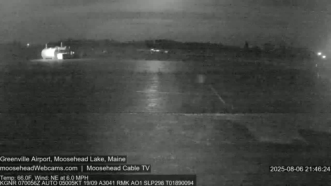 Greenville Municipal  Airport  Live Cam 3B1 - Greenville, Piscataquis, Maine, USA