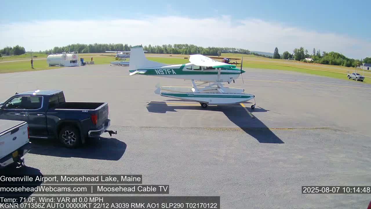 Greenville Municipal  Airport  Live Cam 3B1 - Greenville, Piscataquis, Maine, USA