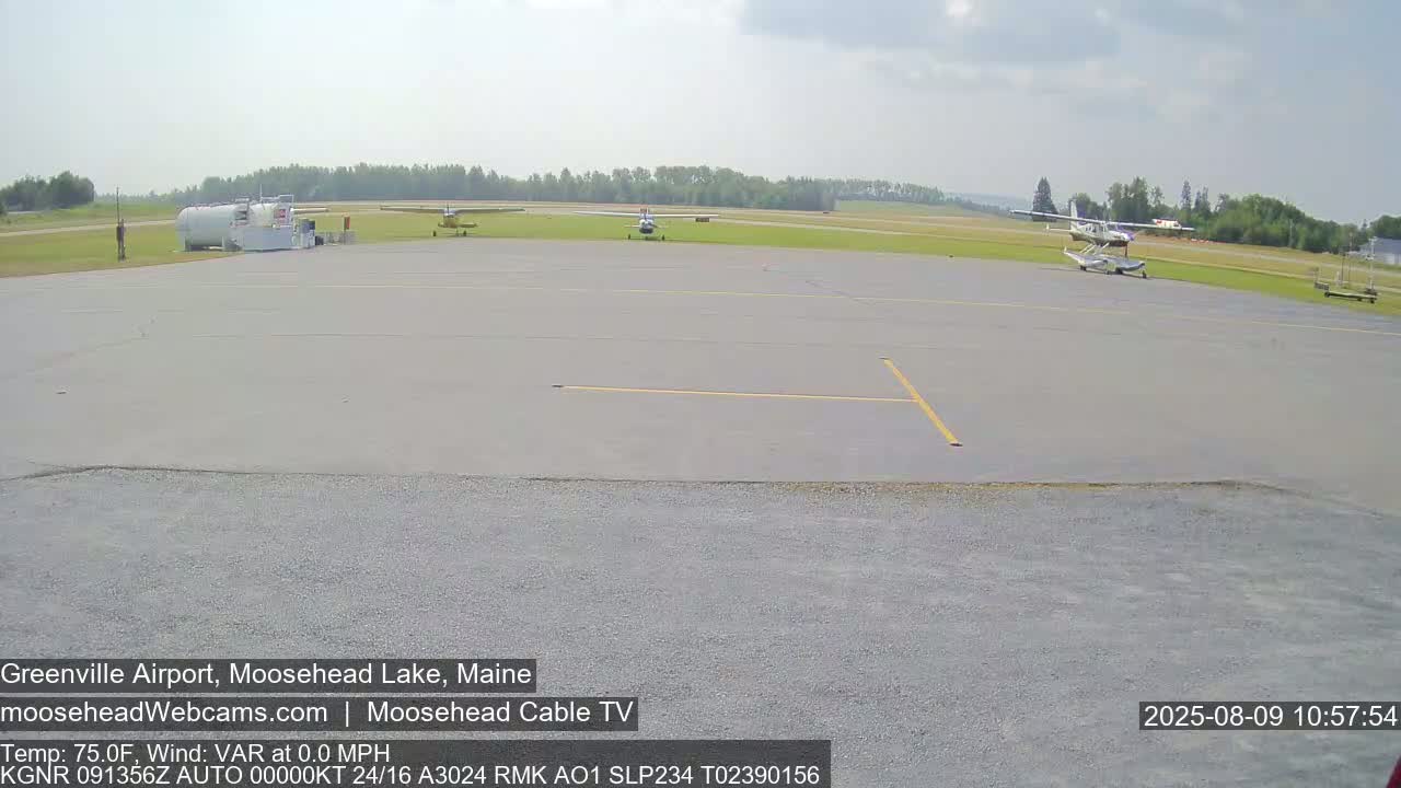 Greenville Municipal  Airport  Live Cam 3B1 - Greenville, Piscataquis, Maine, USA