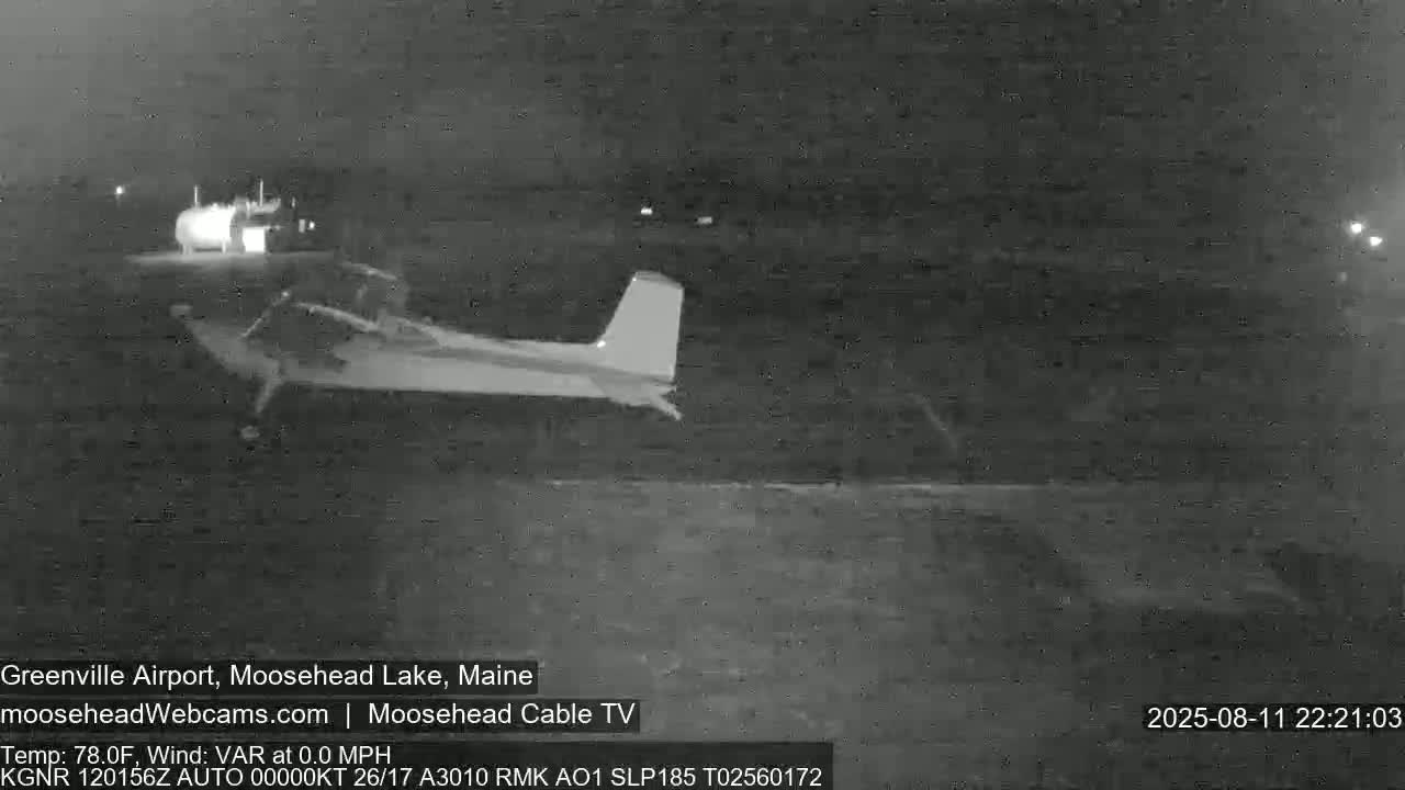 Greenville Municipal  Airport  Live Cam 3B1 - Greenville, Piscataquis, Maine, USA