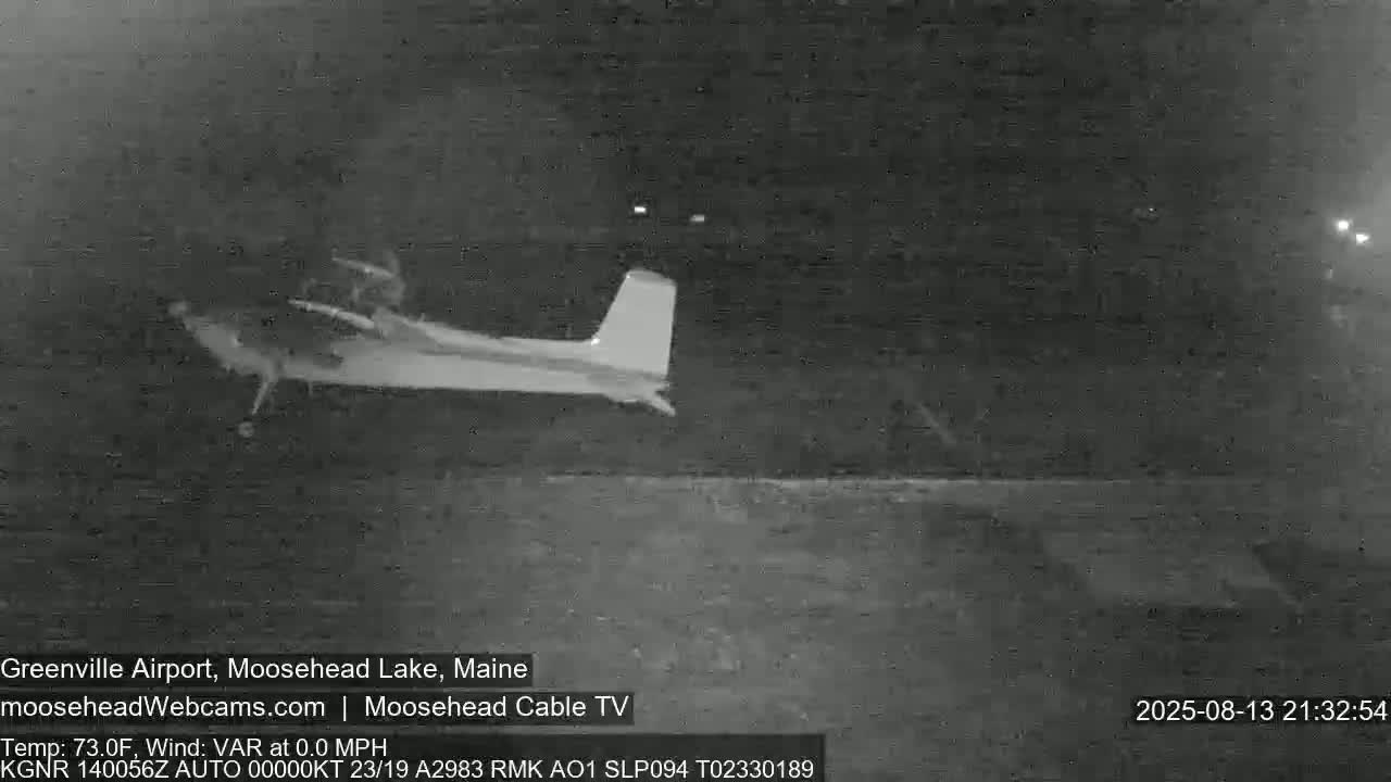 Greenville Municipal  Airport  Live Cam 3B1 - Greenville, Piscataquis, Maine, USA