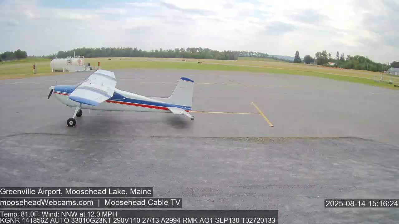 Greenville Municipal  Airport  Live Cam 3B1 - Greenville, Piscataquis, Maine, USA