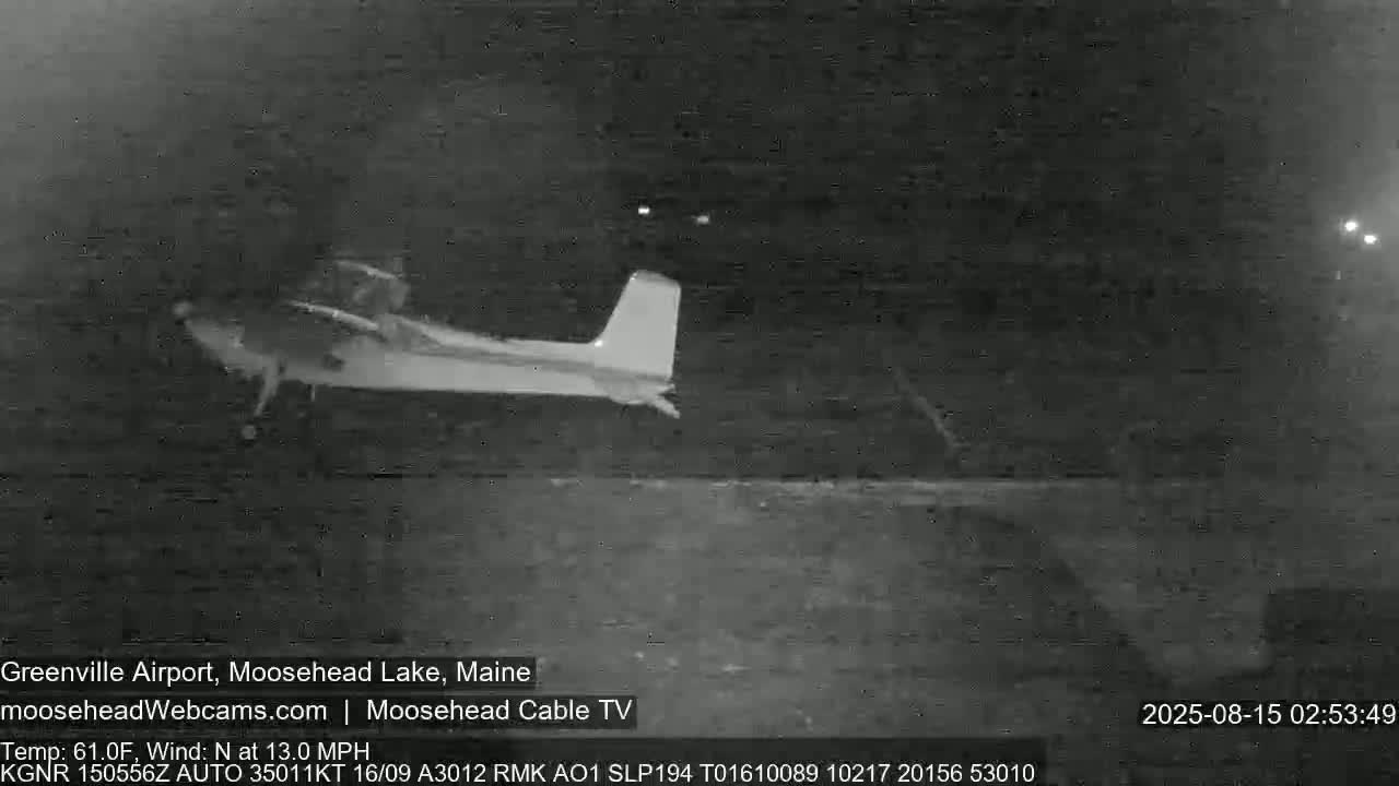 Greenville Municipal  Airport  Live Cam 3B1 - Greenville, Piscataquis, Maine, USA
