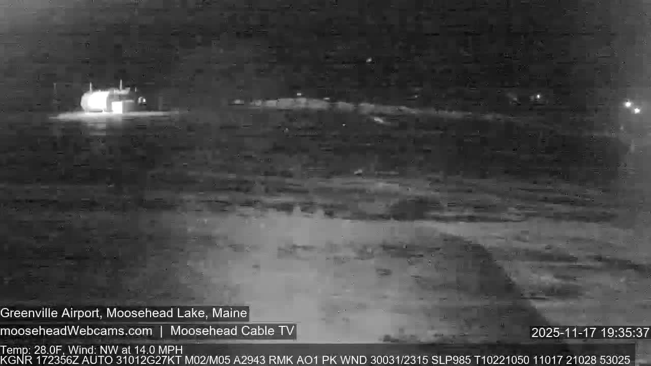 Greenville Municipal  Airport  Live Cam 3B1 - Greenville, Piscataquis, Maine, USA