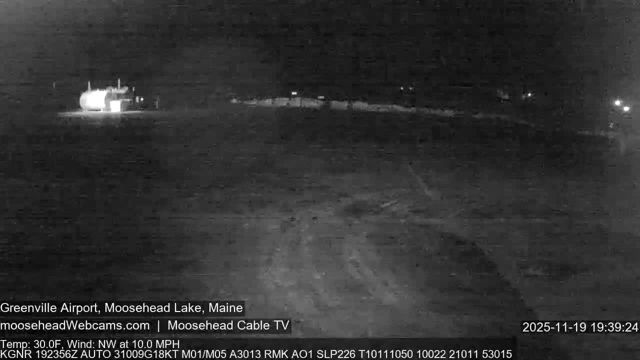 Greenville Municipal  Airport  Live Cam 3B1 - Greenville, Piscataquis, Maine, USA