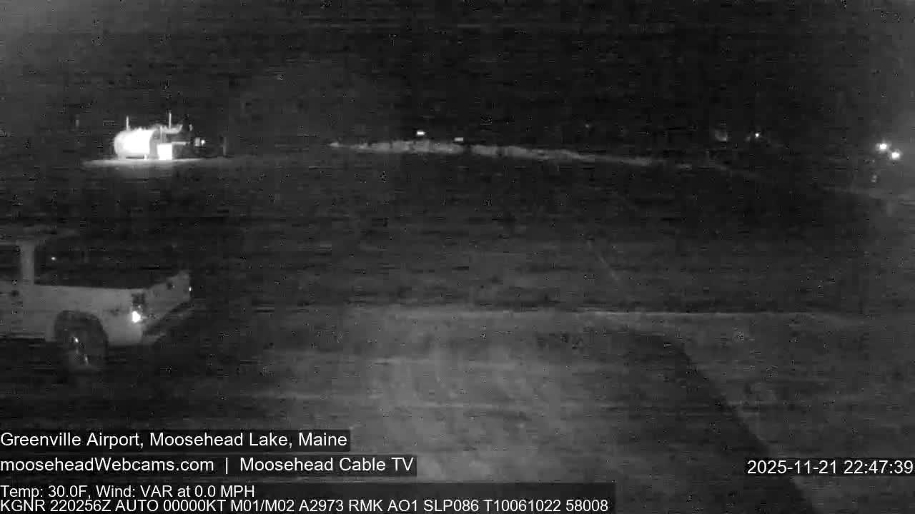 Greenville Municipal  Airport  Live Cam 3B1 - Greenville, Piscataquis, Maine, USA