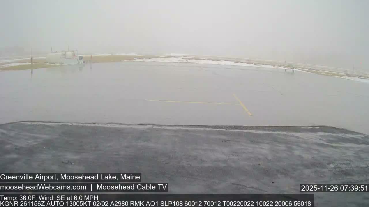 Greenville Municipal  Airport  Live Cam 3B1 - Greenville, Piscataquis, Maine, USA