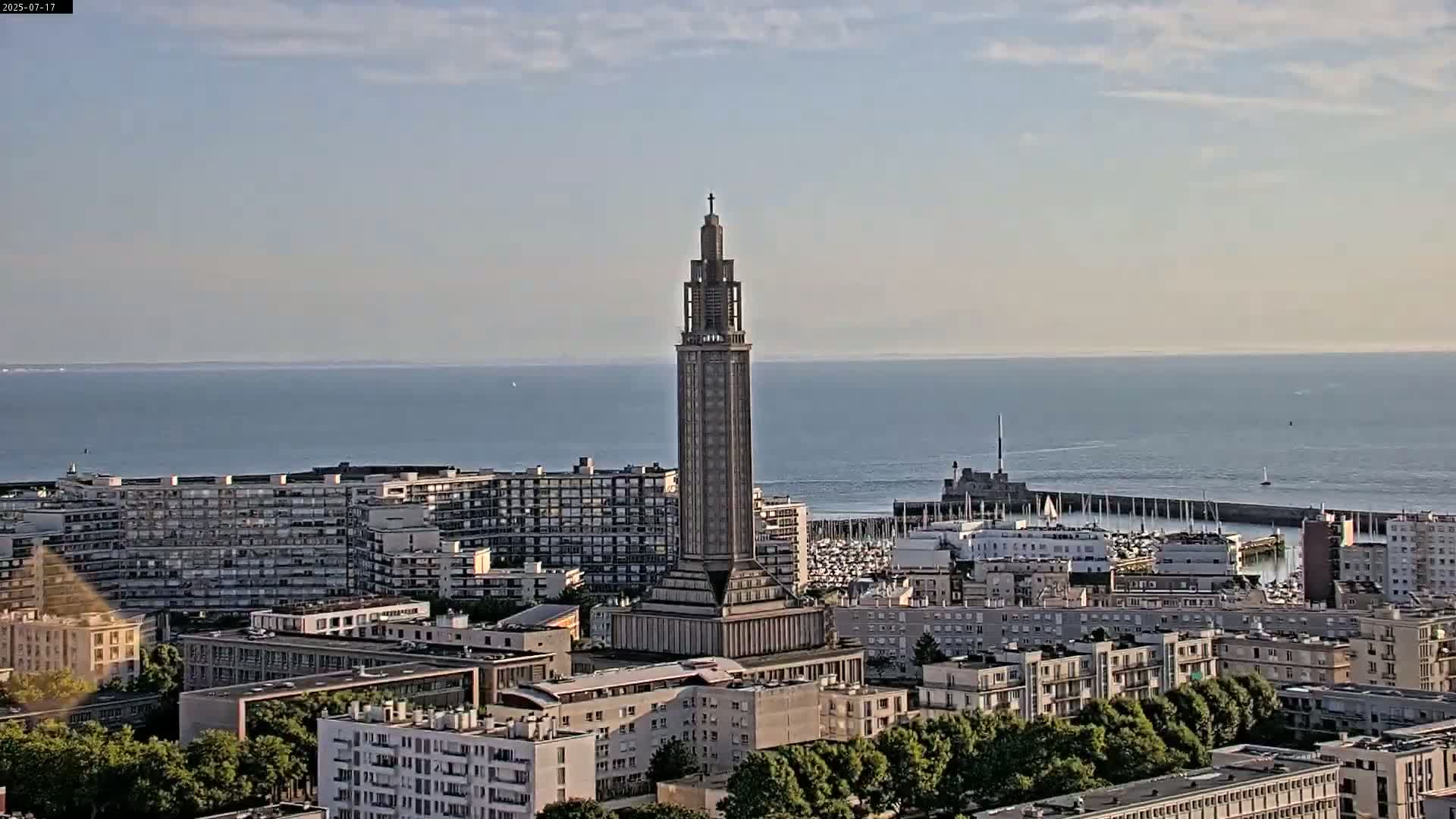 Le Havre Panaromic Skyline PTZ Live Cam - Le Havre, Seine-Maritime, Normandie, France