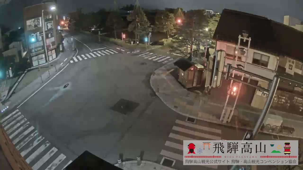 Takayama, Takayama Jinya & Hachikenmachi District ( 高山・高山陣屋・八軒町地区 ) Live Cam - 1 Chome, Honmachi, Takayama Shi, Gifu, Chubu, Japan
