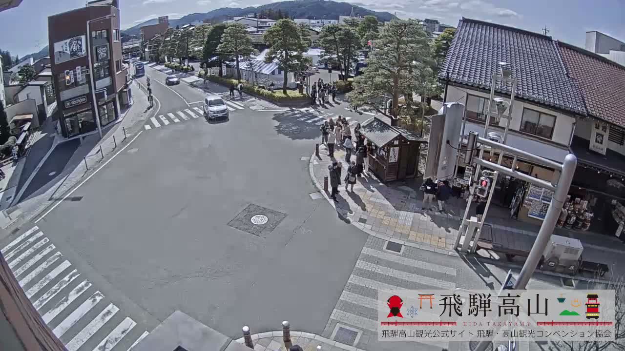 Takayama, Takayama Jinya & Hachikenmachi District ( 高山・高山陣屋・八軒町地区 ) Live Cam - 1 Chome, Honmachi, Takayama Shi, Gifu, Chubu, Japan