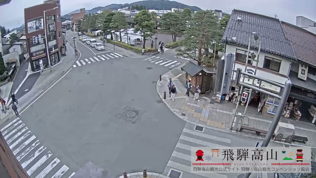 Takayama, Takayama Jinya & Hachikenmachi District ( 高山・高山陣屋・八軒町地区 ) Live Cam - 1 Chome, Honmachi, Takayama Shi, Gifu, Chubu, Japan