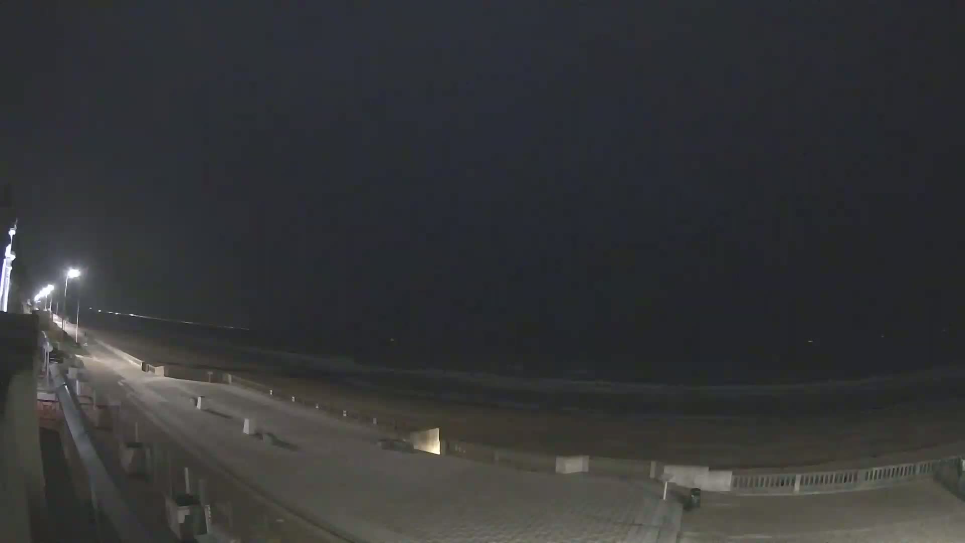 Cabourg Beach Live Cam - Lisieux, Calvados, Normandie, France