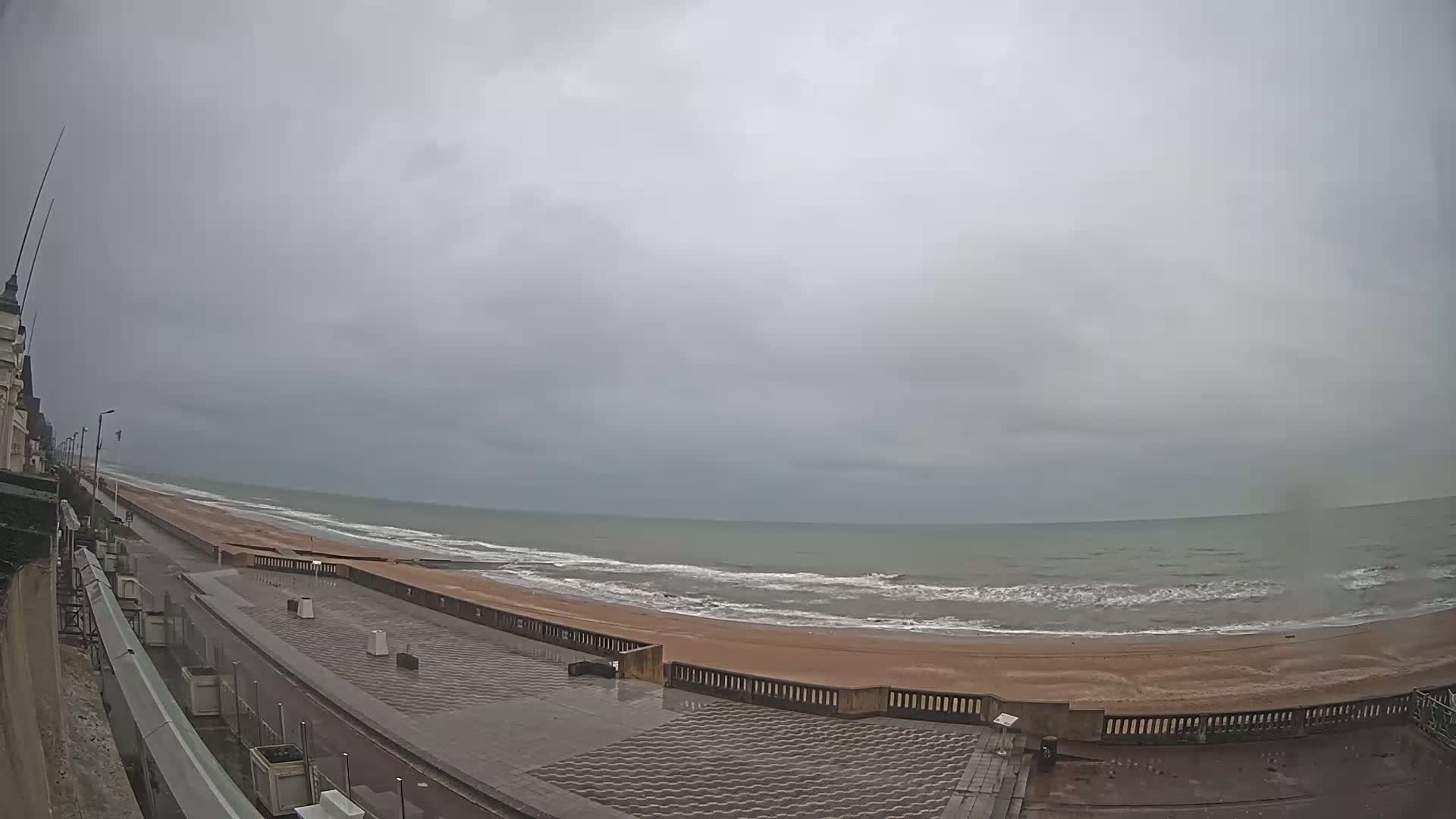 Cabourg Beach Live Cam - Lisieux, Calvados, Normandie, France