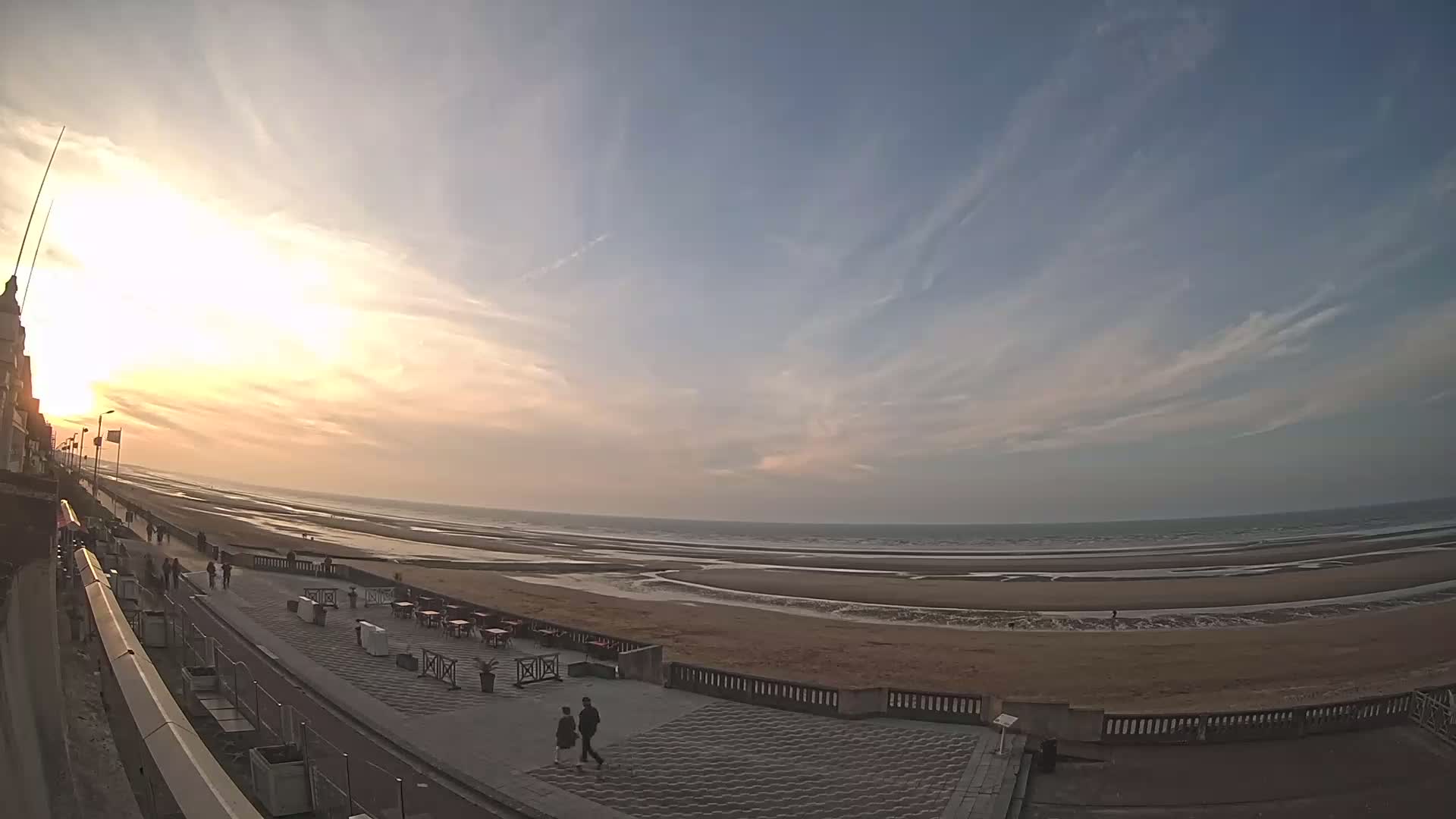 Cabourg Beach Live Cam - Lisieux, Calvados, Normandie, France